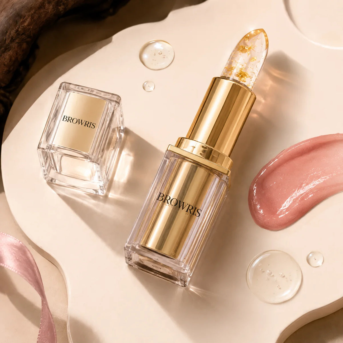 Texture sensorielle et fini lumineux du baume lèvres Browris